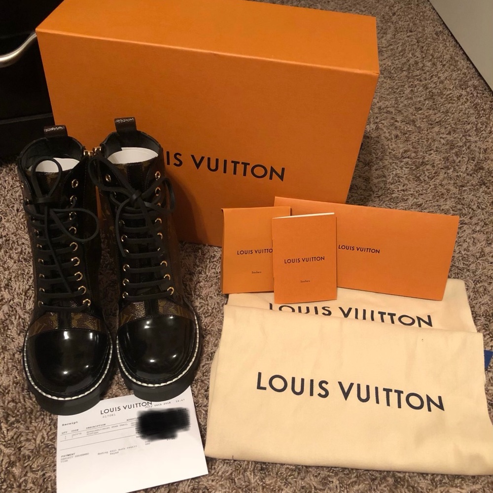 Louis Vuitton Authentic star trial boots.